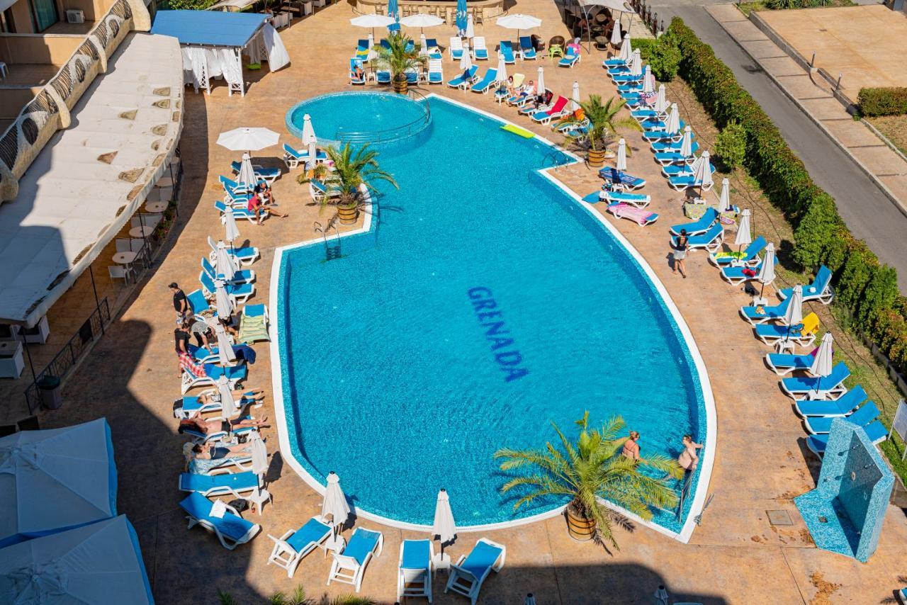 Grenada - Menada Apartments 阳光海滩 外观 照片
